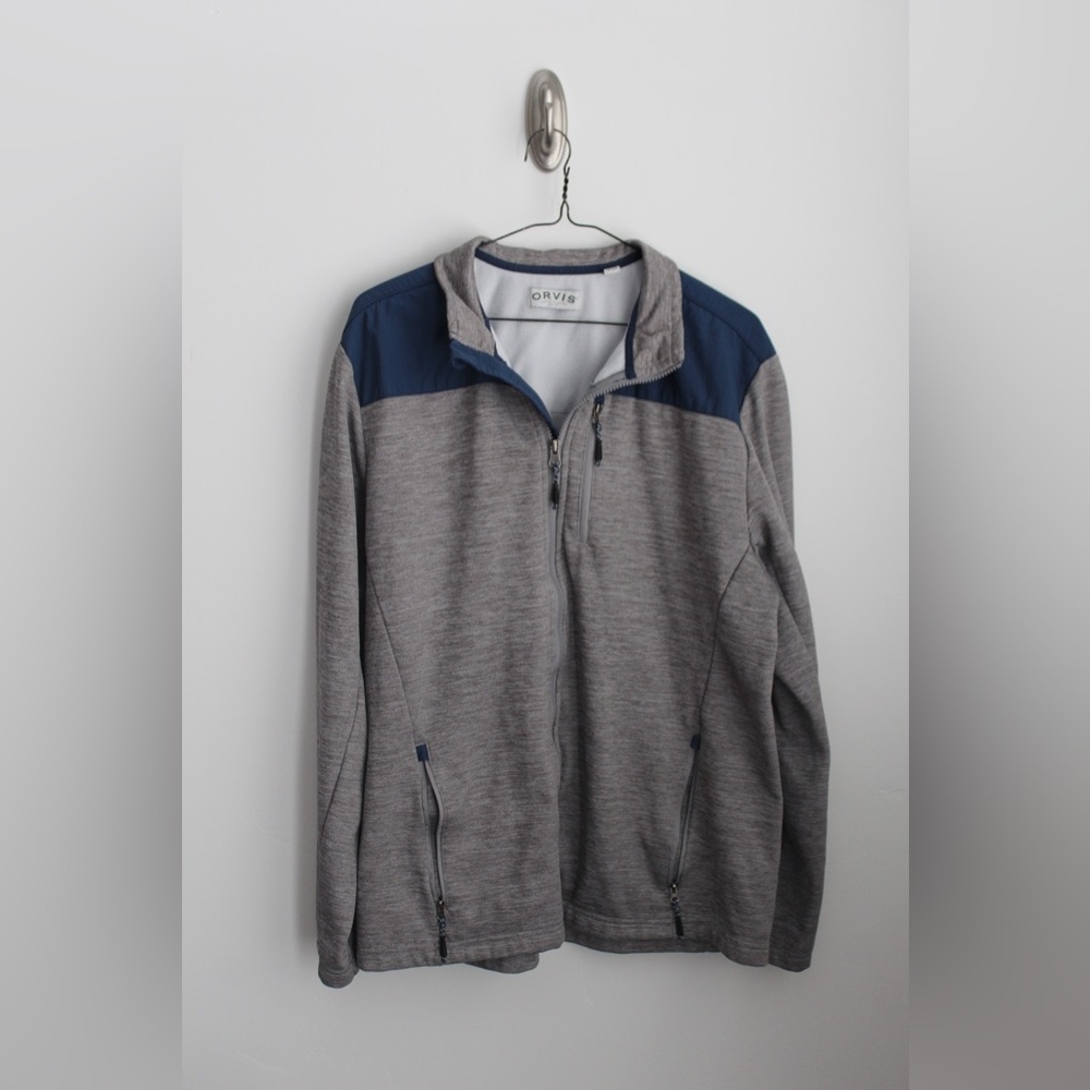 ORVIS | Men’s Thermal Blue + Gray Lightweight Jacket | Size Large